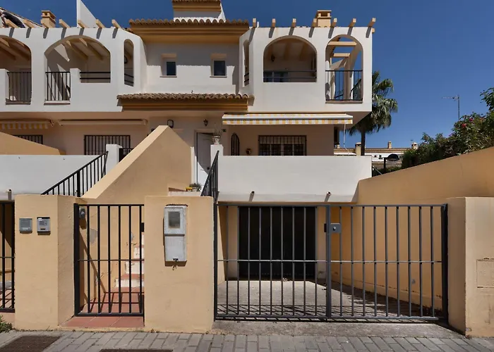 Feriehus Beachside Townhouse - Sleeps 8 *