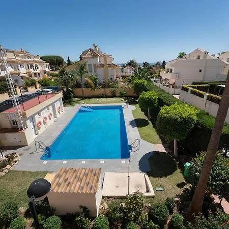 Σπίτι διακοπών Beachside Townhouse - Sleeps 8 *