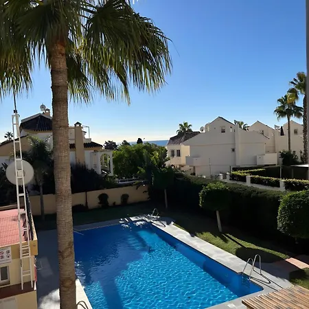 بيت للعطل Beachside Townhouse - Sleeps 8